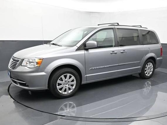 CHRYSLER TOWN AND COUNTRY 2015 2C4RC1BG2FR676673 image